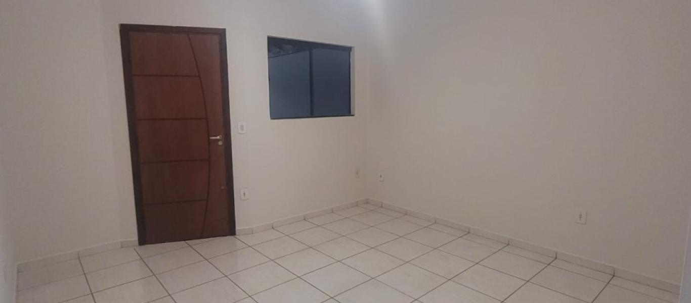 CASA NA Vila Santa Cecília em Assis