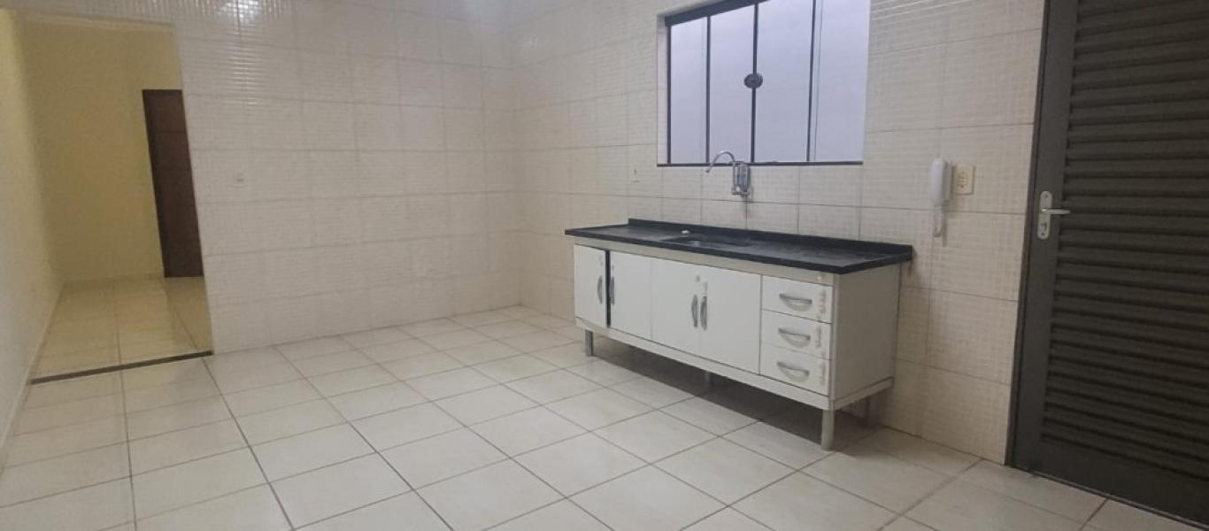 CASA NA Vila Santa Cecília em Assis