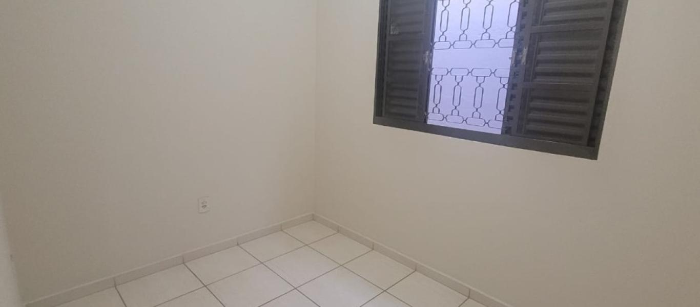 CASA NA Vila Santa Cecília em Assis