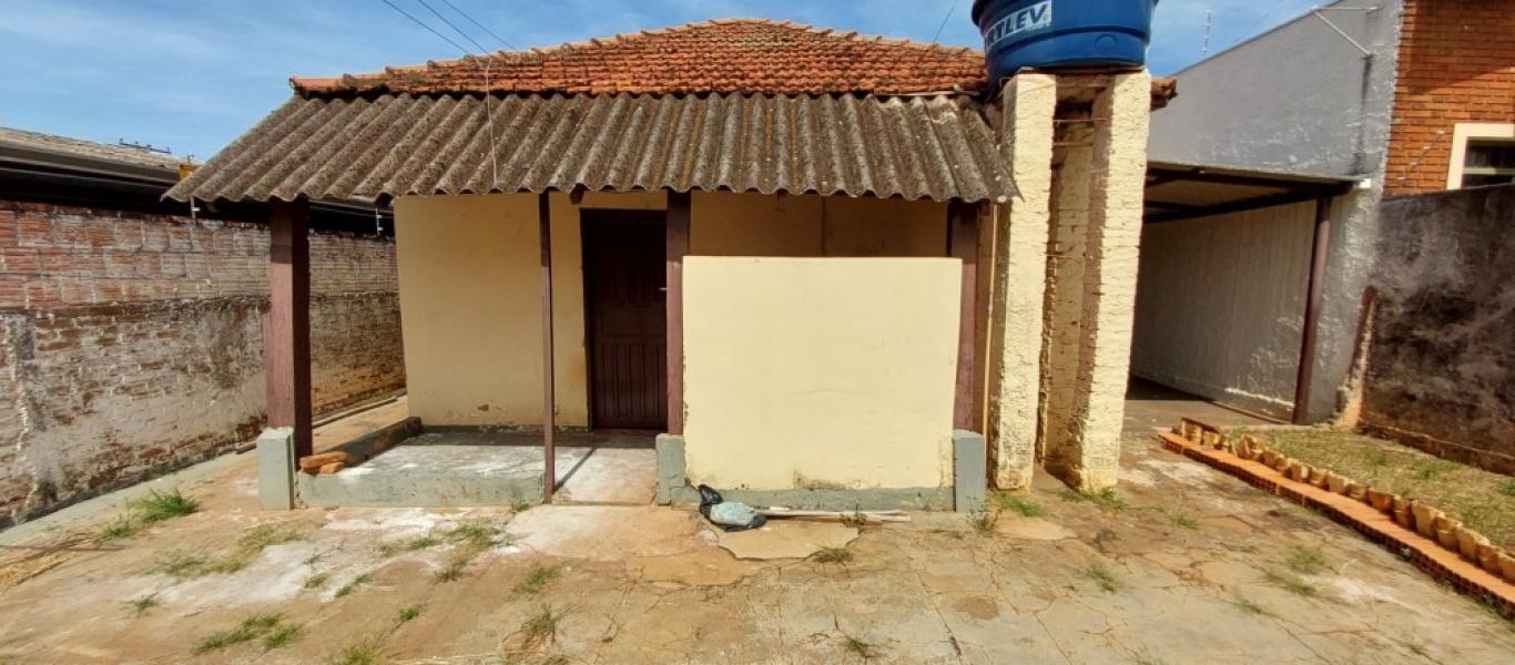 CASA NA Vila Santa Cecília em Assis