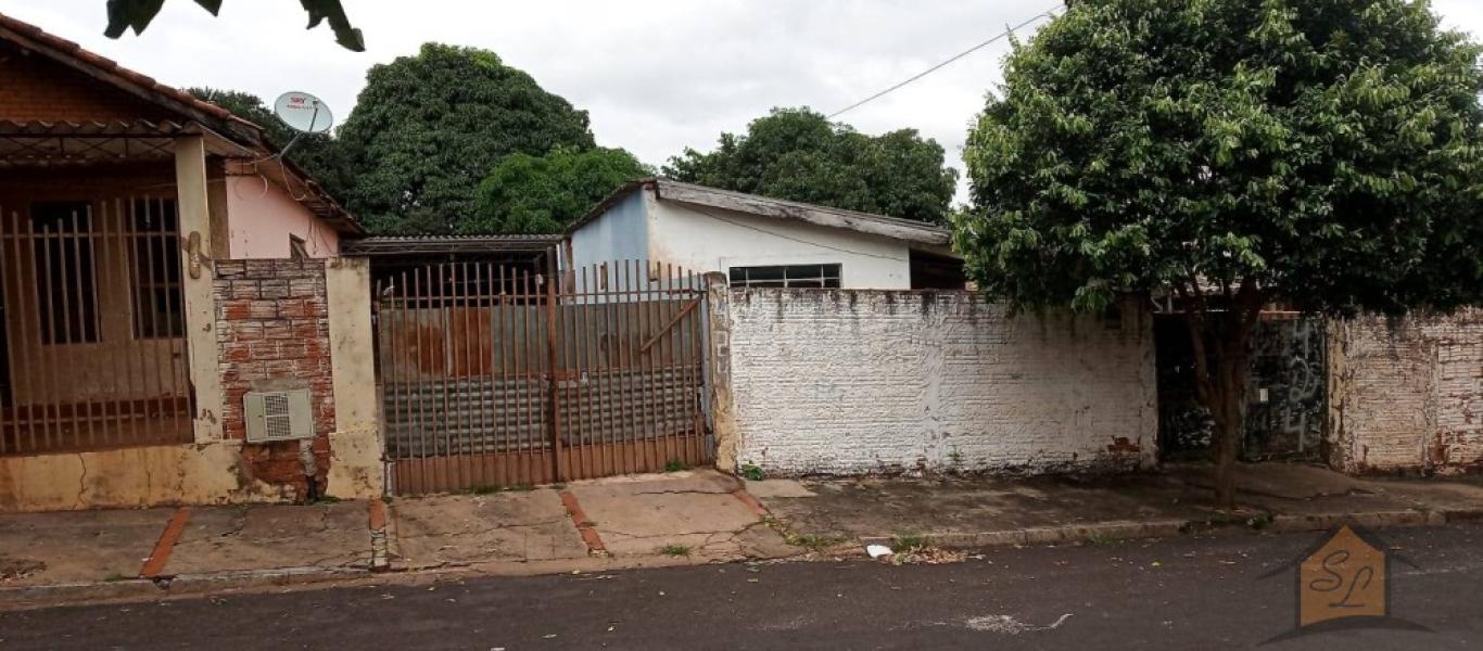 CASA NA Vila Maria Izabel em Assis