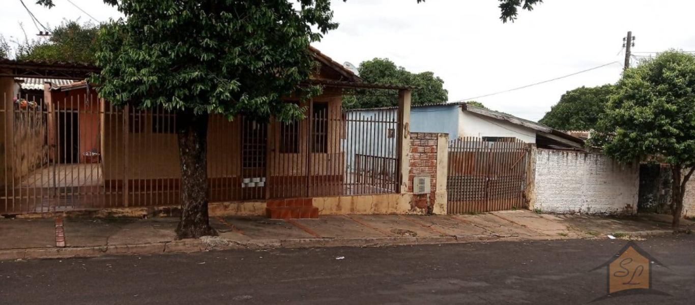 CASA NA Vila Maria Izabel em Assis