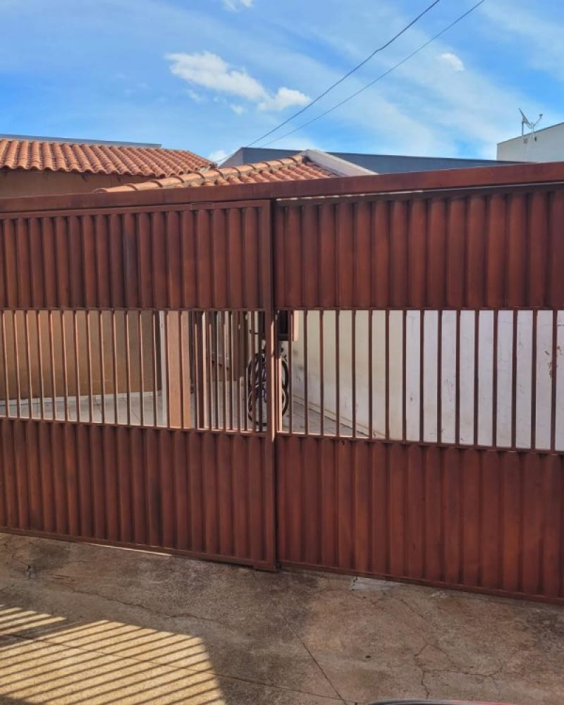 CASA NA VILA RODRIGUES em Assis