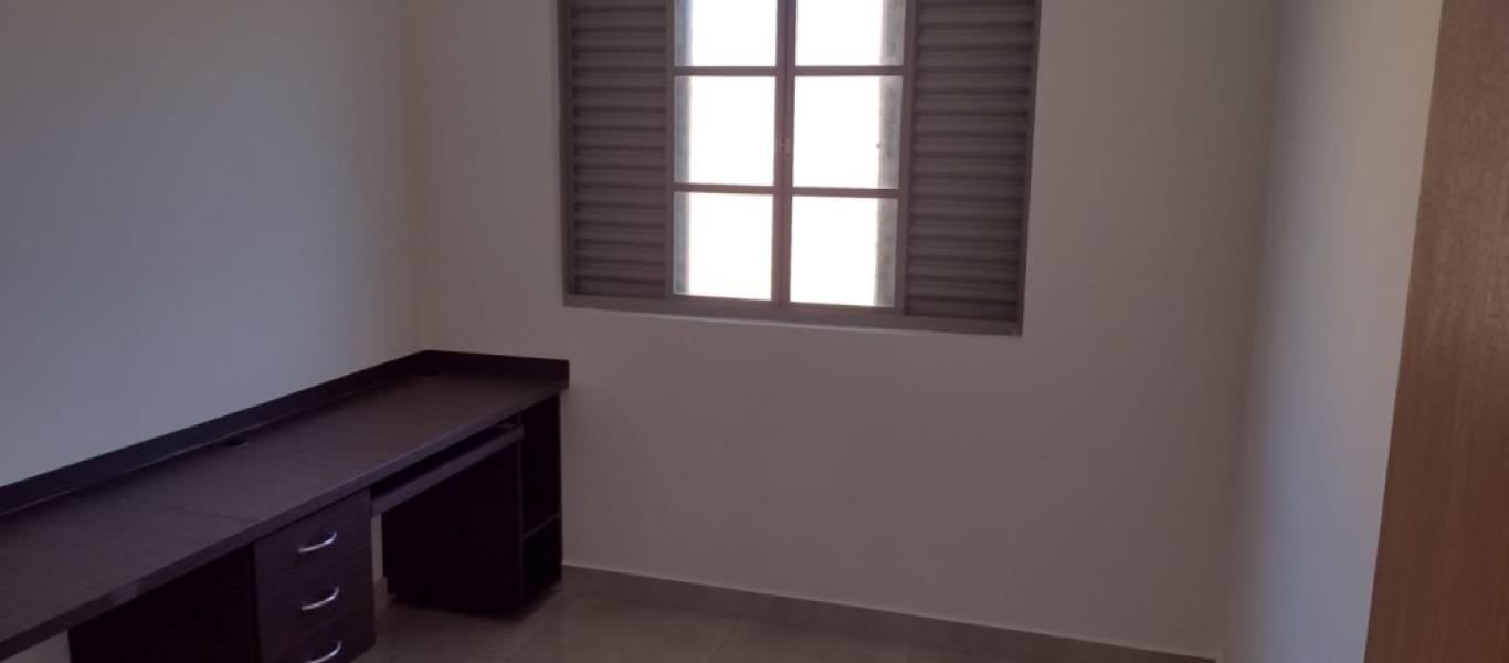 APARTAMENTO NA Vila Claudia em Assis