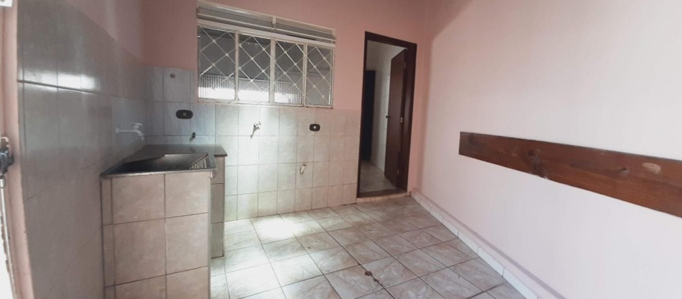 CASA NA Vila Rodrigues em Assis