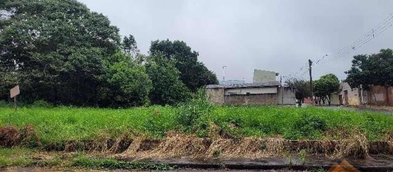 TERRENO NA Vila Palhares em Assis