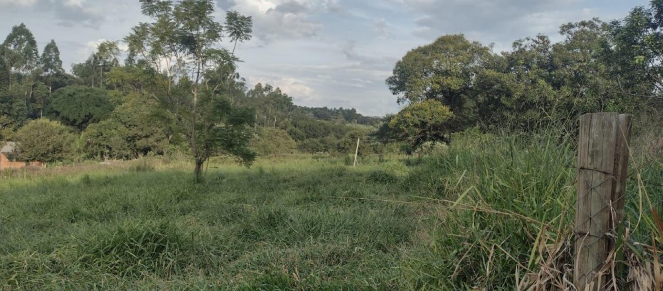 CHÁCARA NO JARDIM REZENDE em Assis