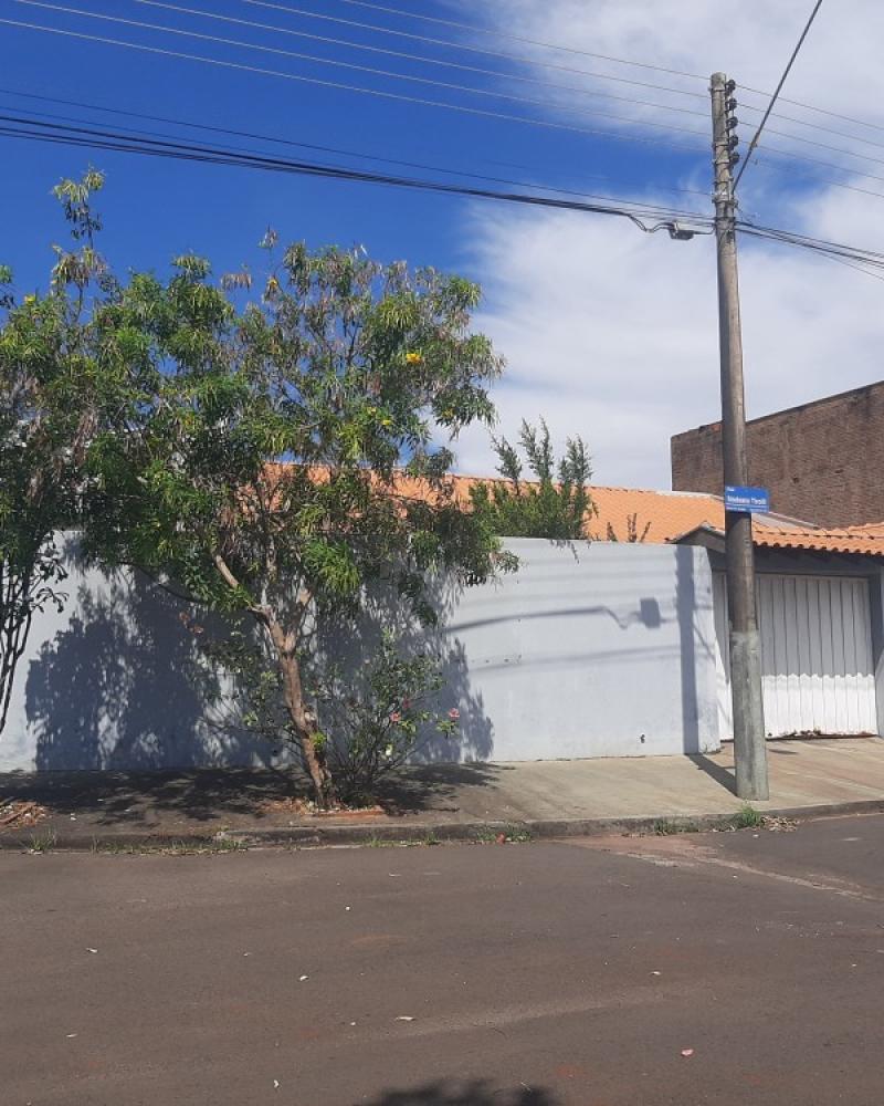 CASA NO Parque das Acácias em Assis