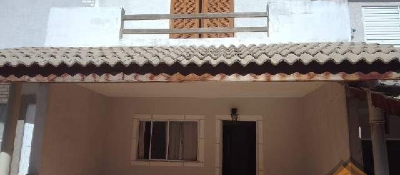 CASA NA VILLAGIO DOS PINHAIS em Pinhalzinho