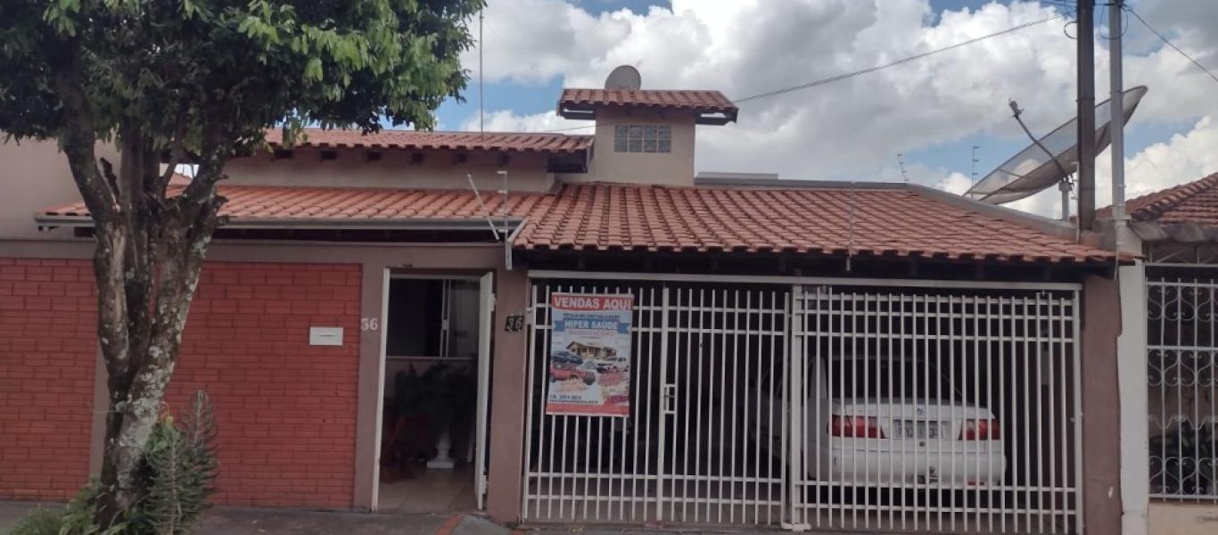 CASA NA VILA ADILETA em Assis