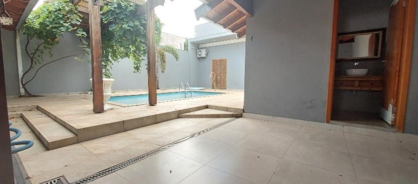 CASA NO RESIDENCIAL AQUARIUS em Assis