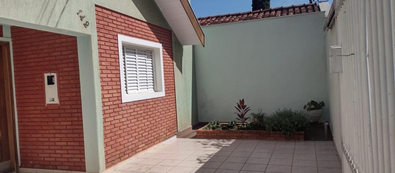 CASA NA Vila Central em Assis