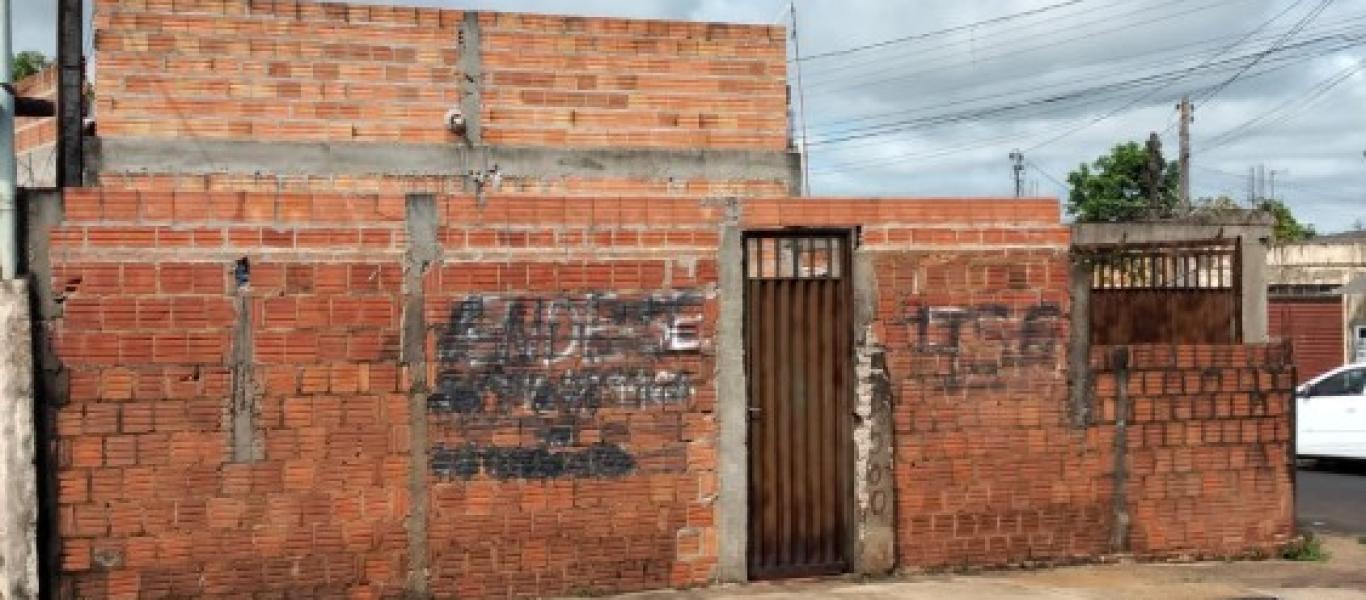 CASA NA Vila Maria Izabel em Assis