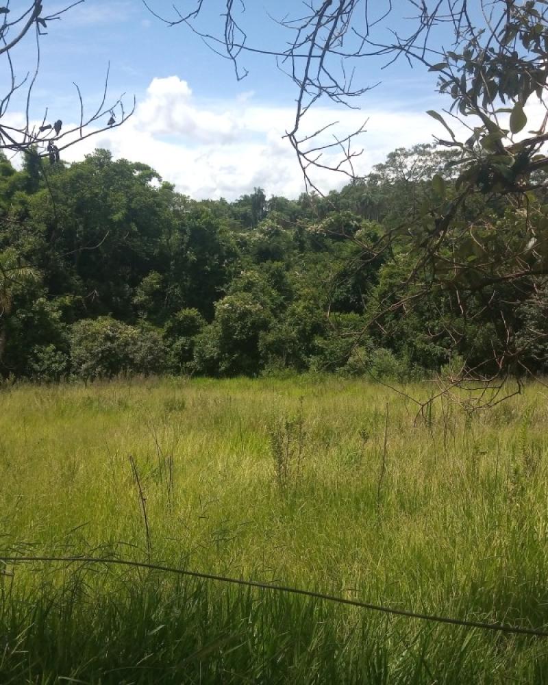 CHÁCARA NA Água do Baixadão em Assis