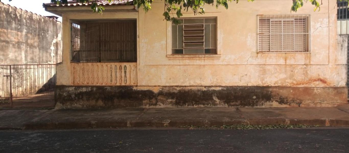 CASA NA Vila Boa Vista em Assis