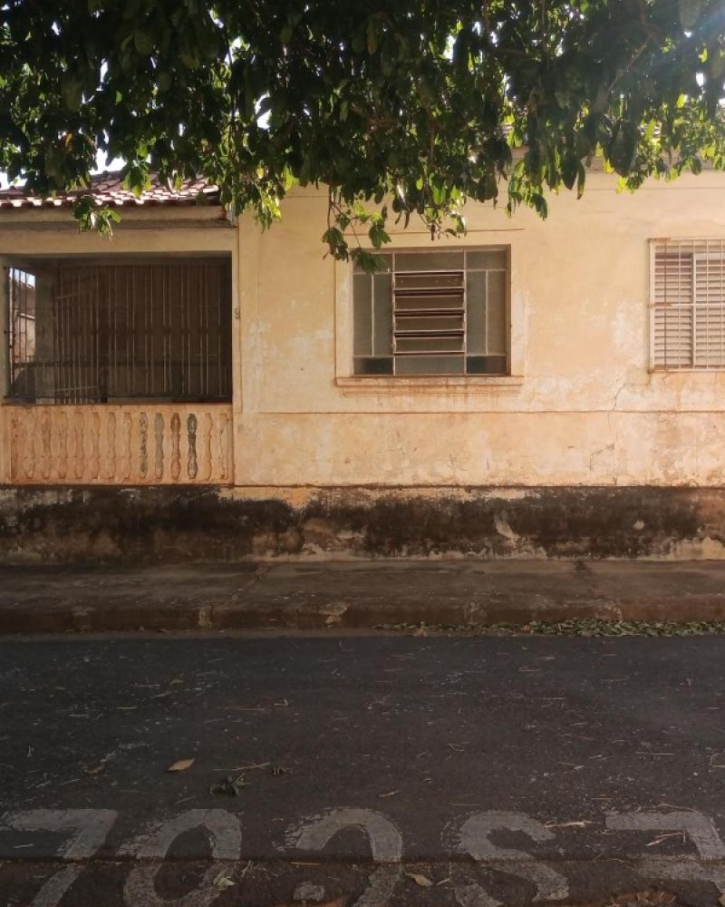 CASA NA Vila Boa Vista em Assis