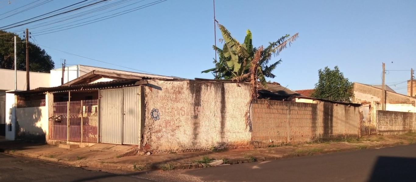 TERRENO NA VILA ORESTES em Assis