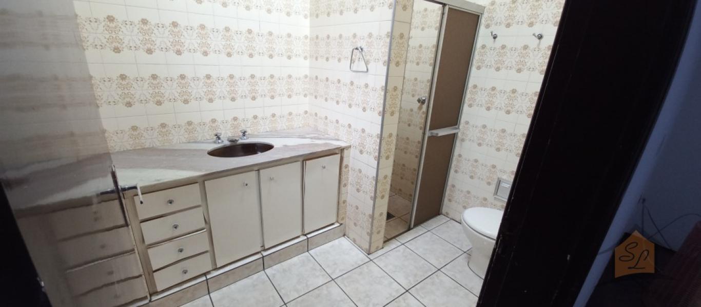 CASA NA Vila Central em Assis