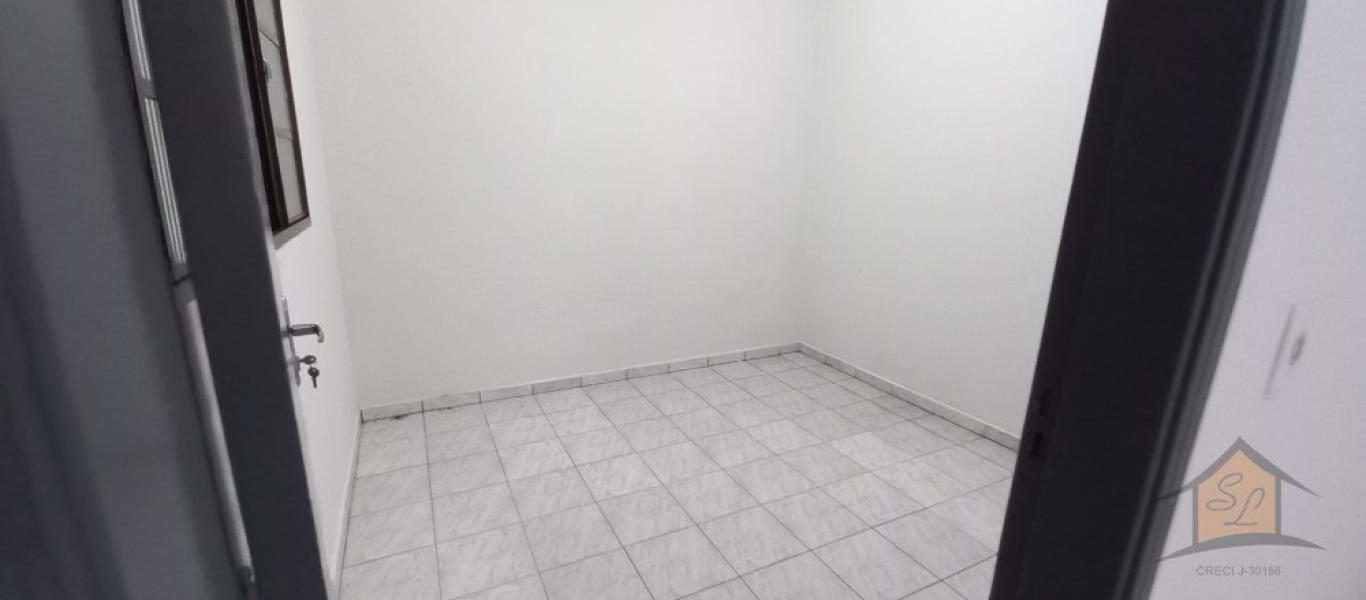 CASA NA Vila Central em Assis