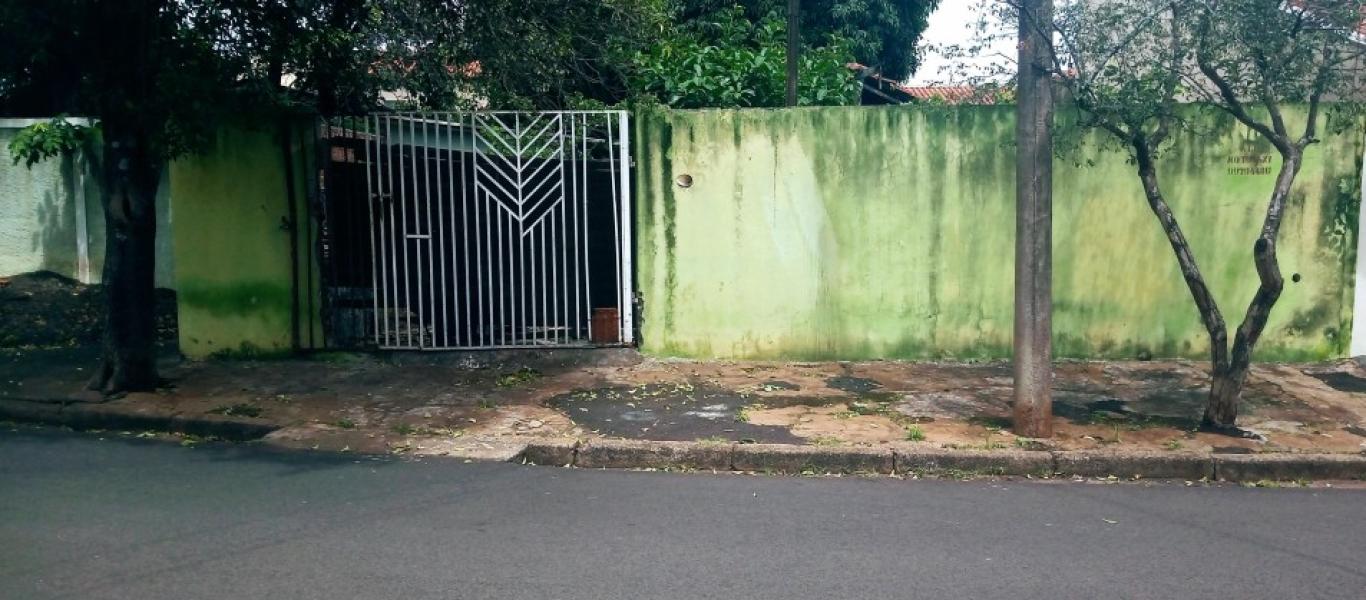 TERRENO NA SANTA CECILIA em Assis