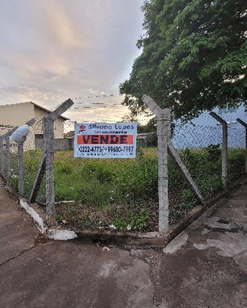 TERRENO na Vila Palhares em Assis