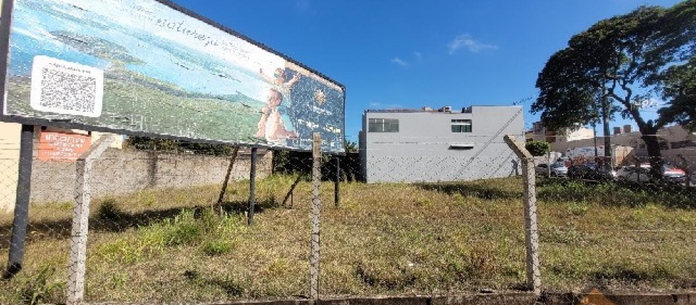 TERRENO na Vila Palhares em Assis