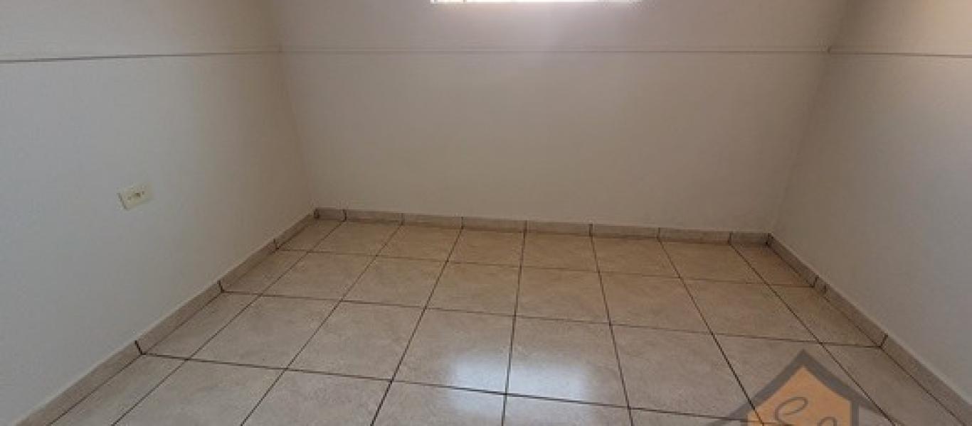 CASA No San Fernando Valley em Assis