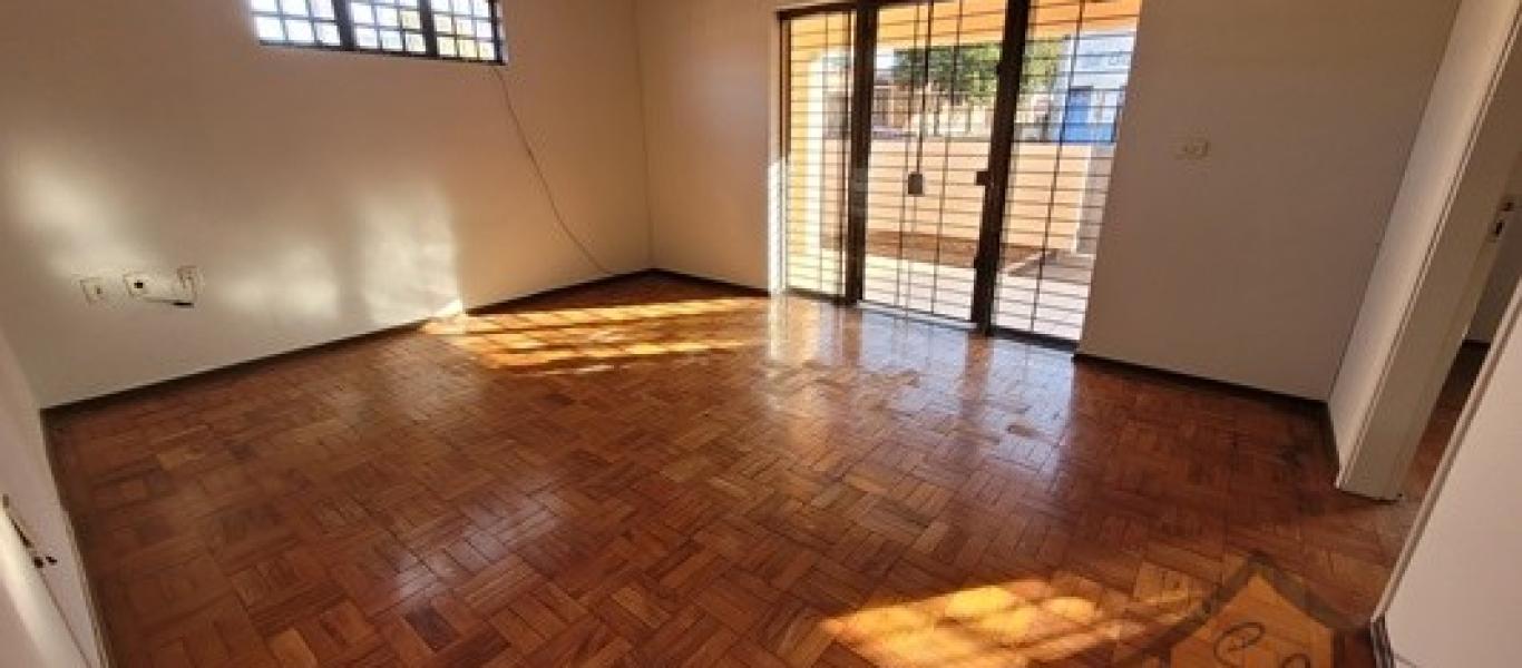 CASA No San Fernando Valley em Assis