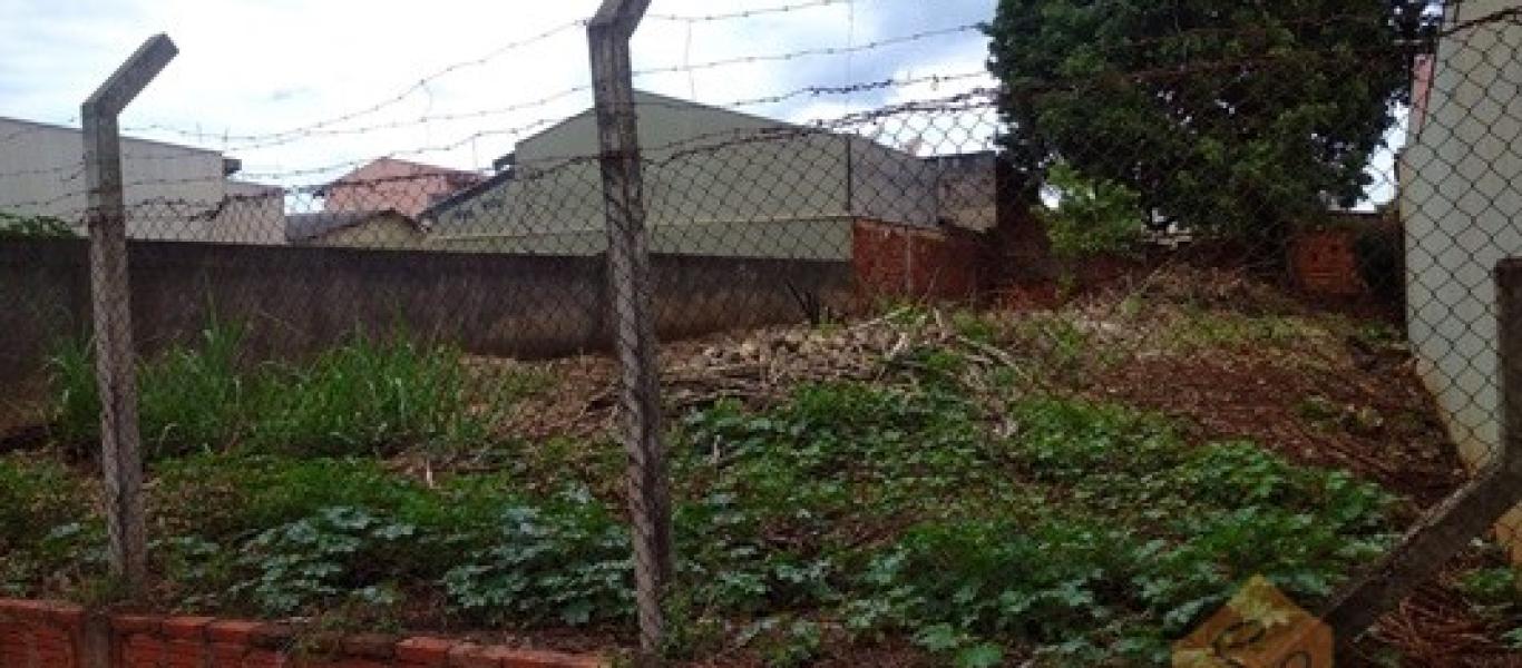 TERRENO NA Vila Carvalho em Assis