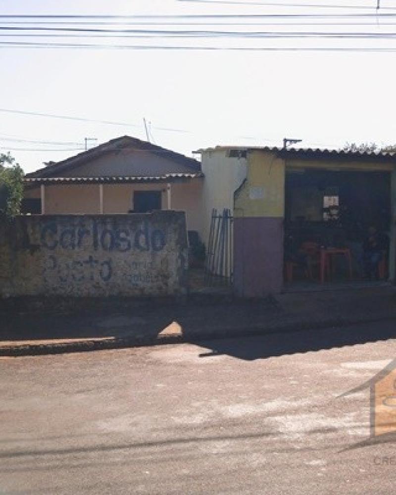 CASA NA Vila Maria Izabel em Assis