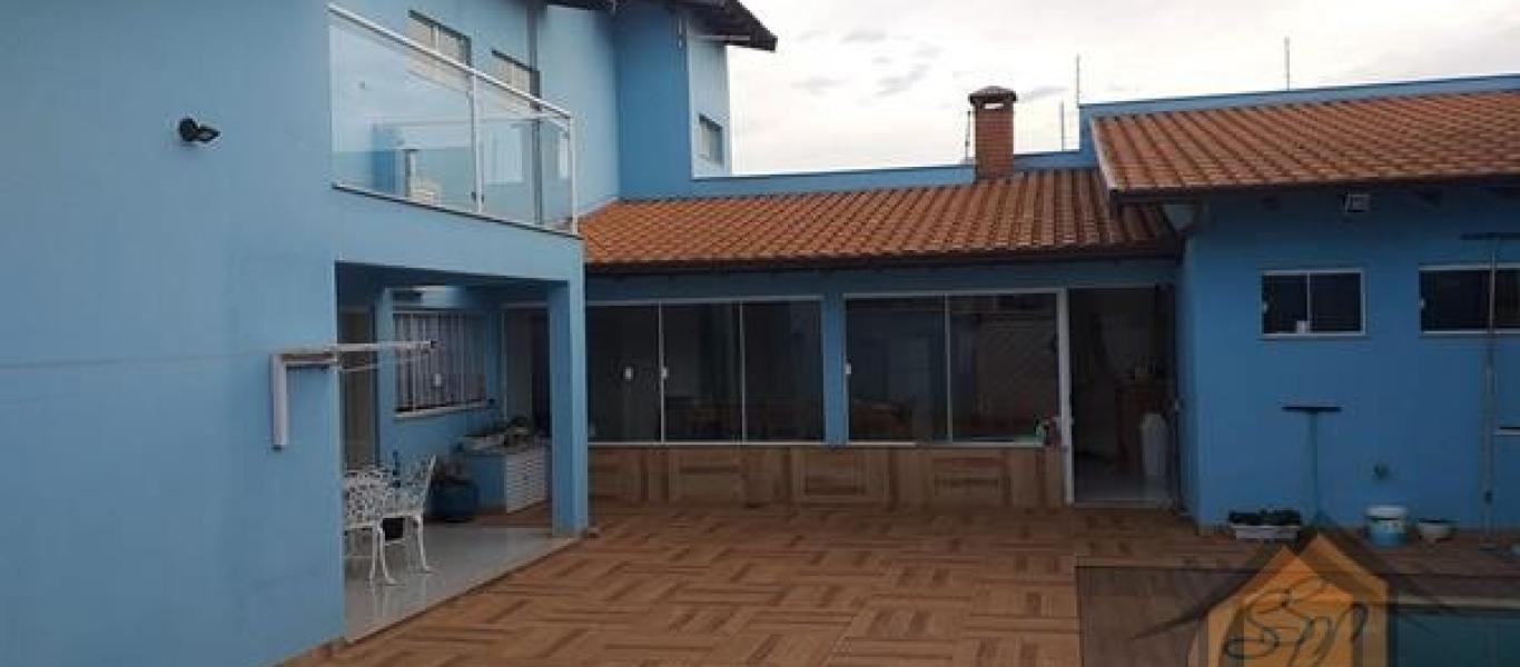 CASA NA Vila Rodrigues em Assis