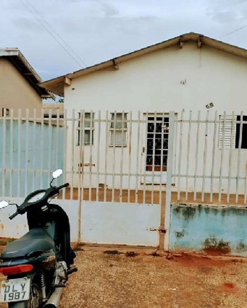 CASA NA Vila Progresso em Assis