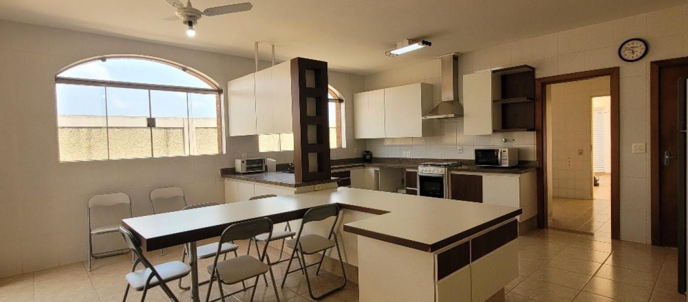 CASA NO Jardim Paulista em Assis