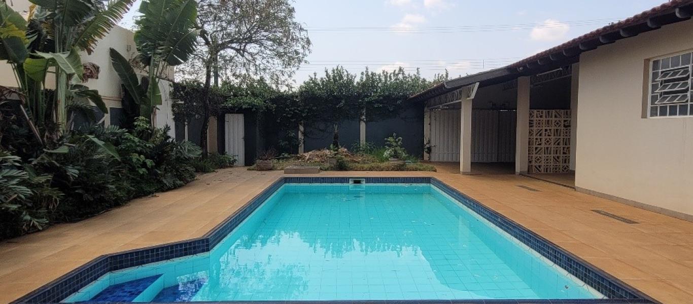 CASA NO Jardim Paulista em Assis