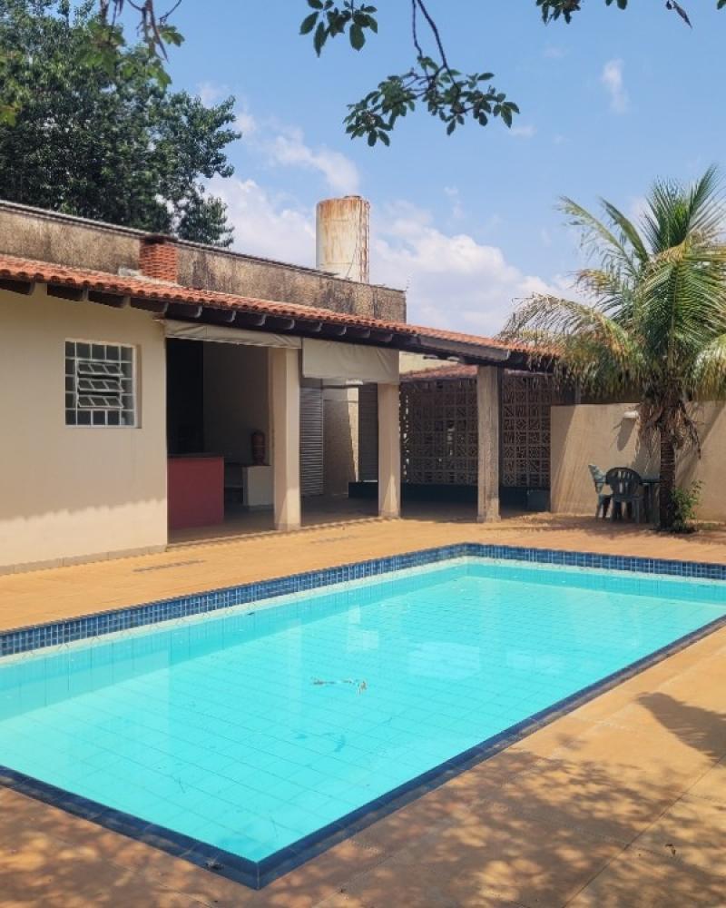CASA NO Jardim Paulista em Assis