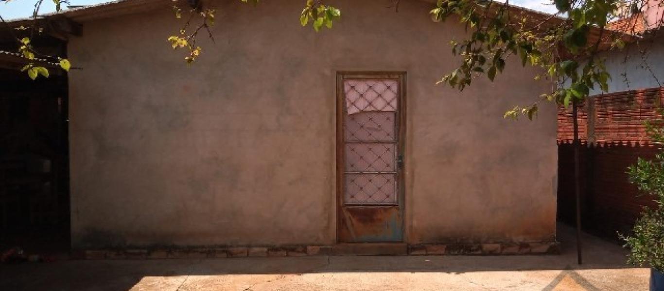 CASA NA Vila Ribeiro em Assis