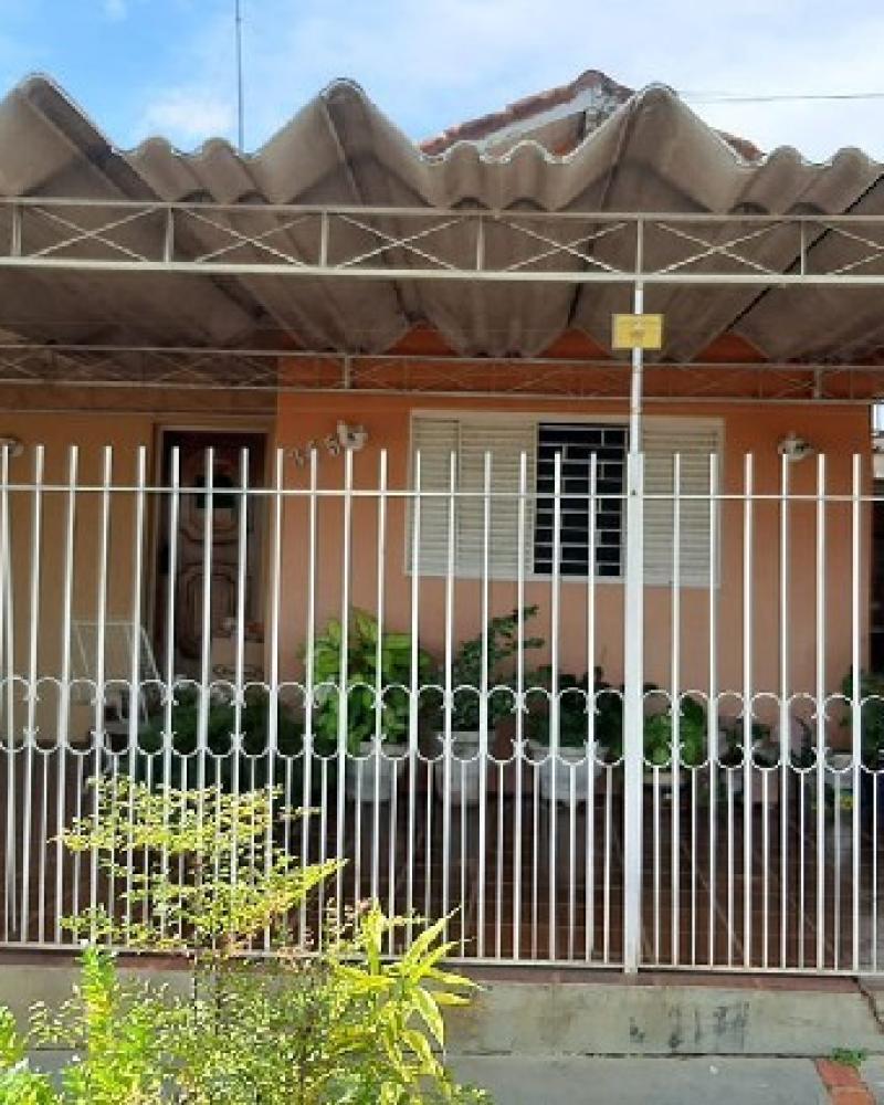 CASA NA BONFIM em Assis