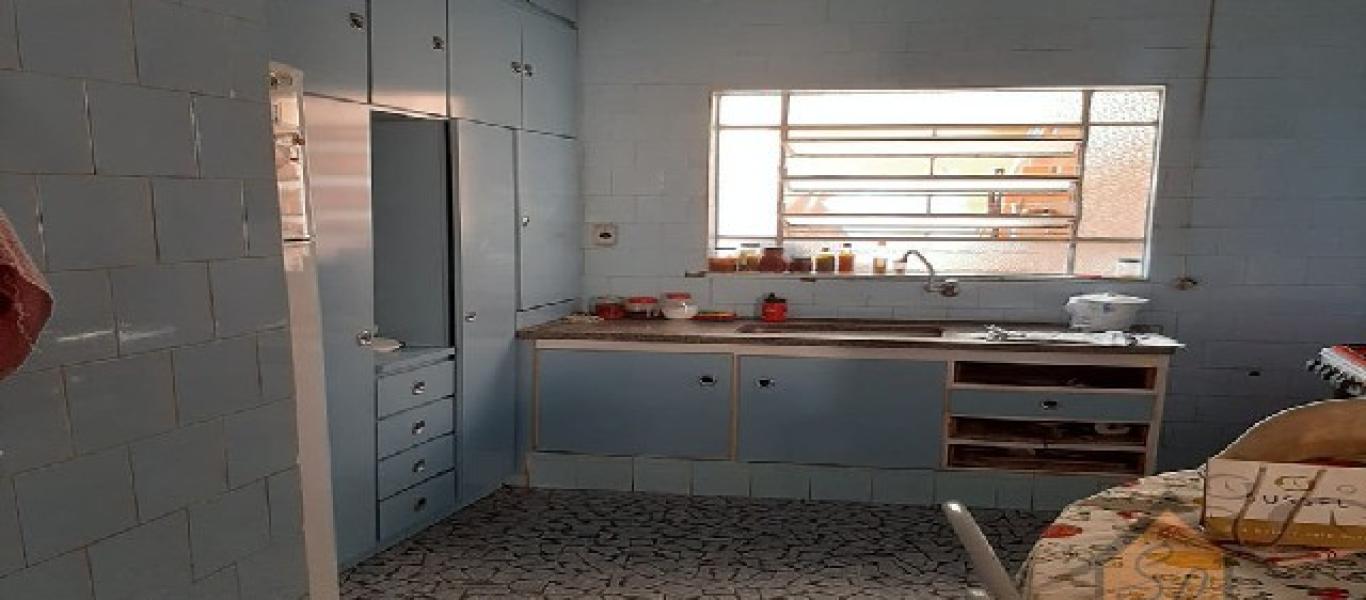 CASA NA BONFIM em Assis