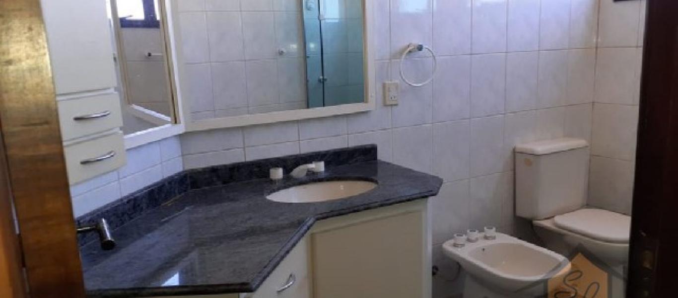 APARTAMENTO NA Centro em Assis