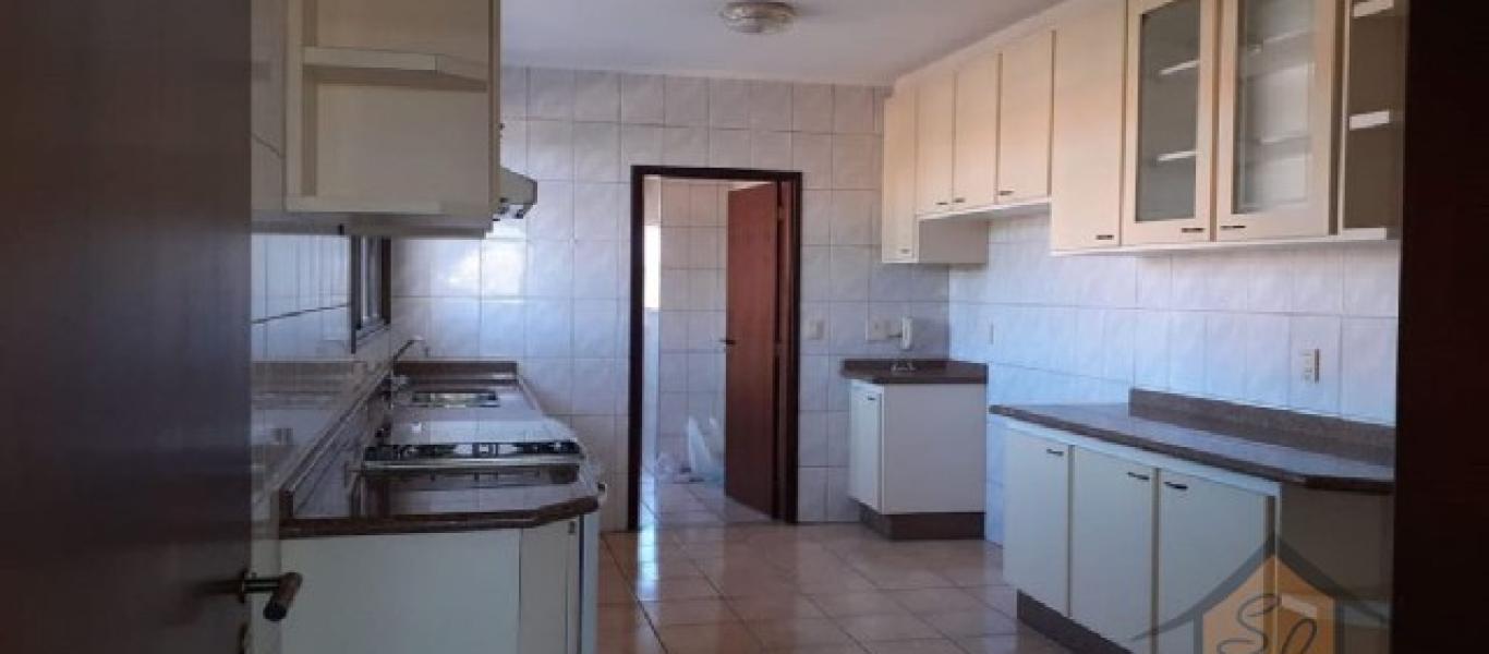 APARTAMENTO NA Centro em Assis