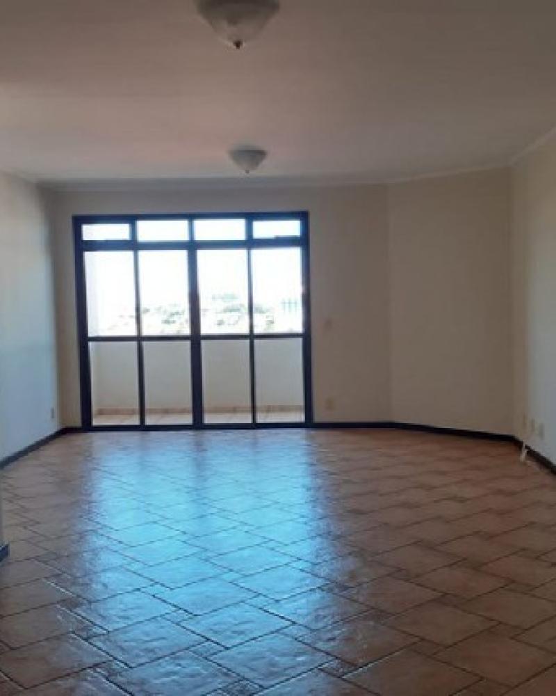 APARTAMENTO NA Centro em Assis