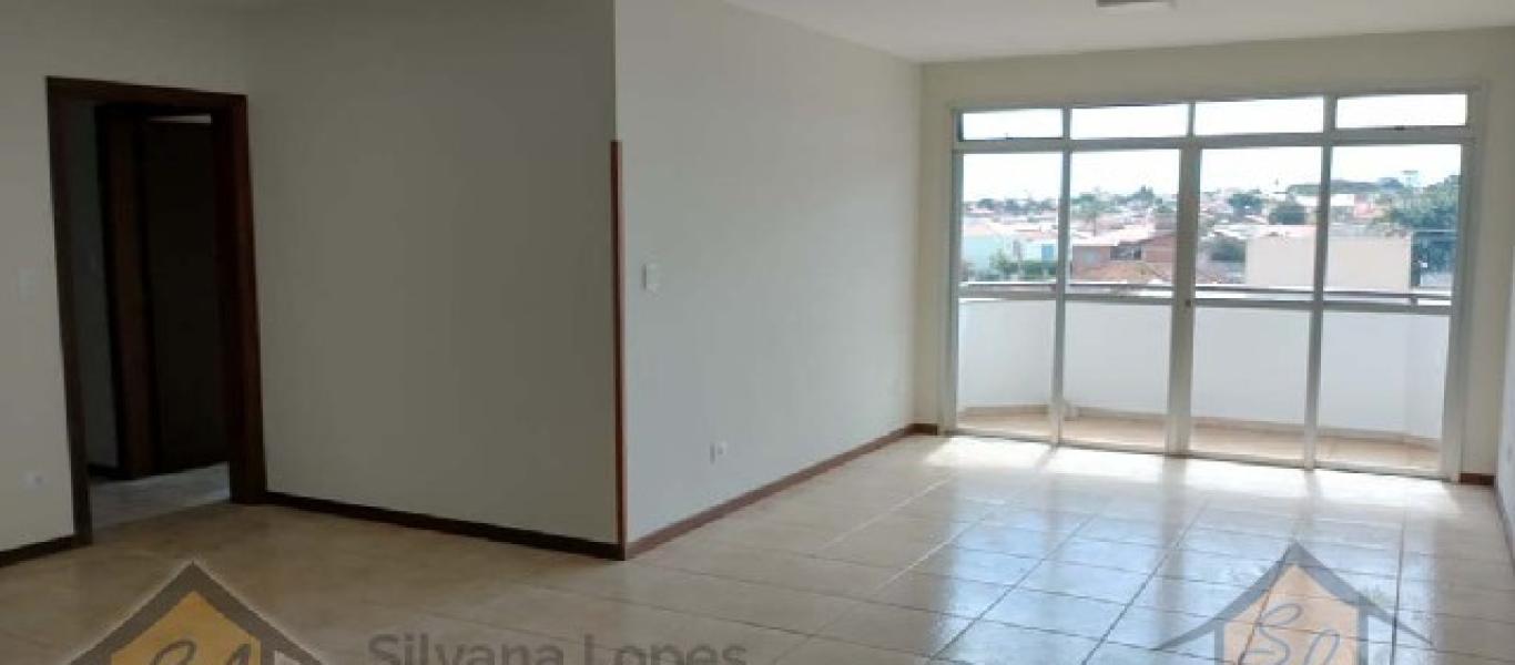 APARTAMENTO NA Centro em Assis