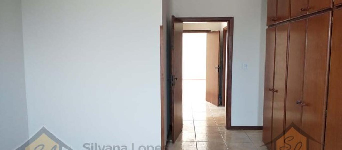APARTAMENTO NA Centro em Assis