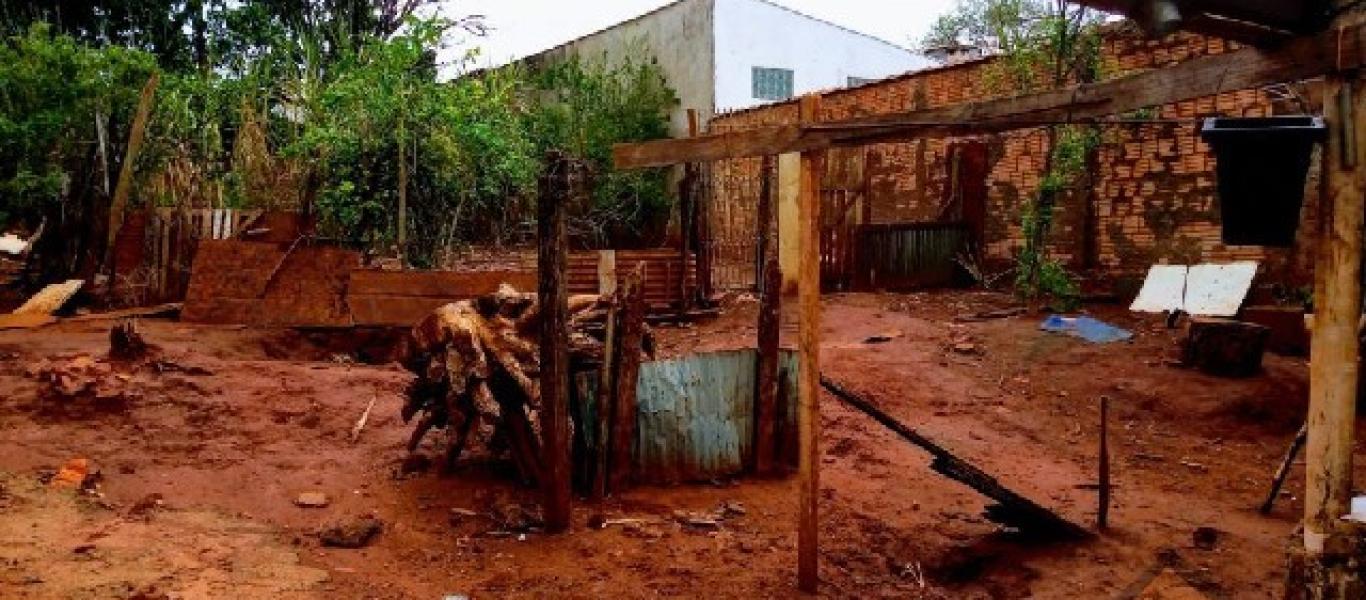 CASA NA VILA OPERARIA em Assis