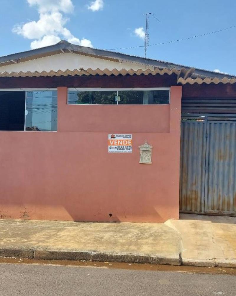 CASA NA SANTA CECÍLIA em Assis