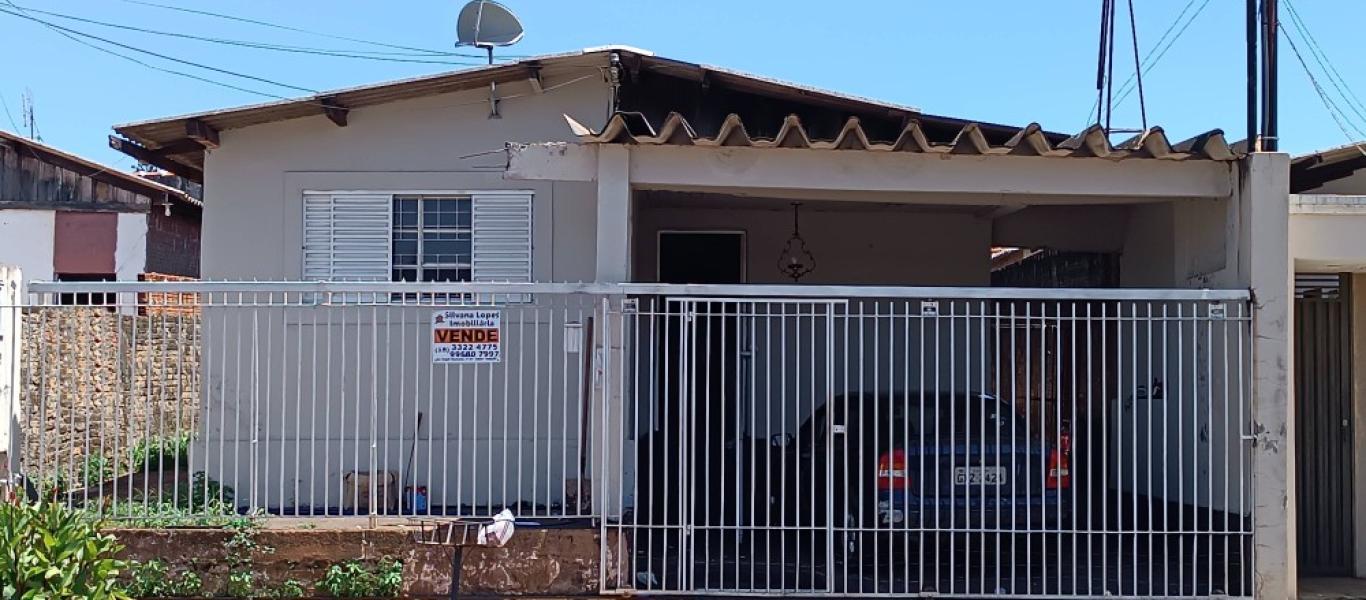 CASA NA VILA OPERÁRIA em Assis