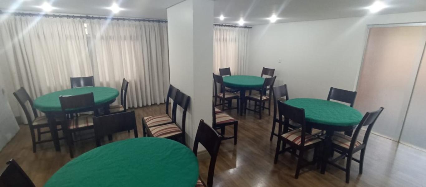 APARTAMENTO NA Centro em Assis