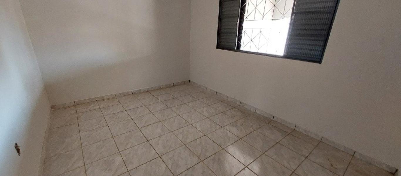 CASA NA VILA TÊNIS CLUBE em Assis
