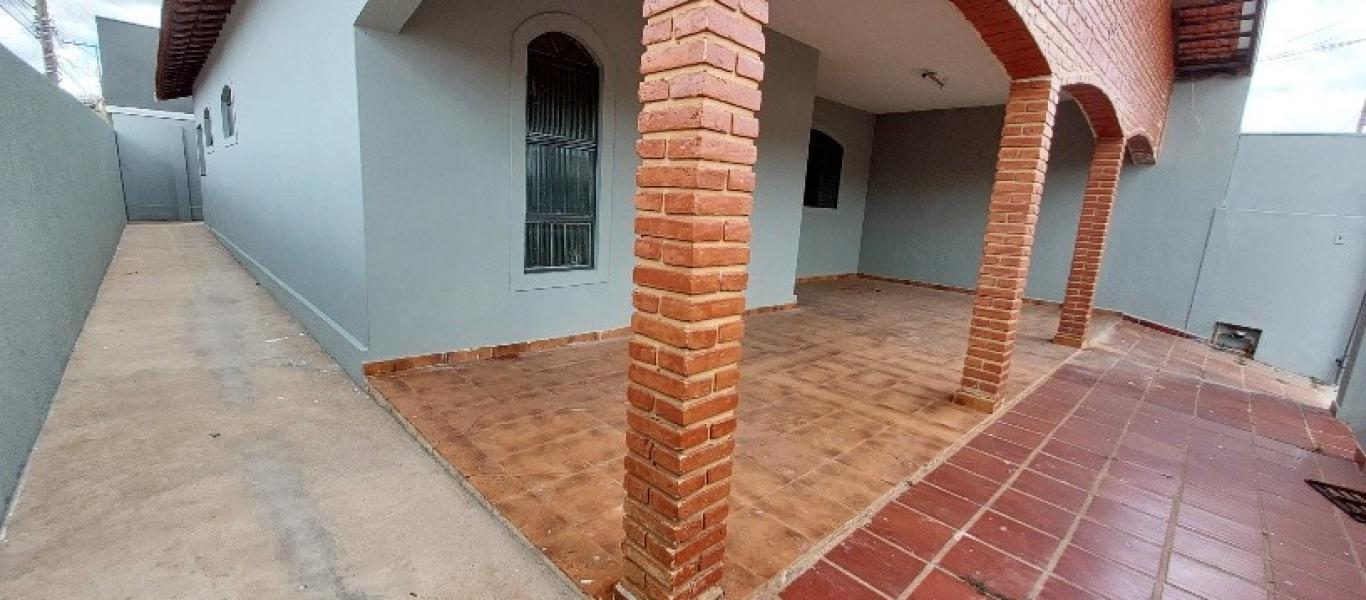 CASA NA VILA TÊNIS CLUBE em Assis