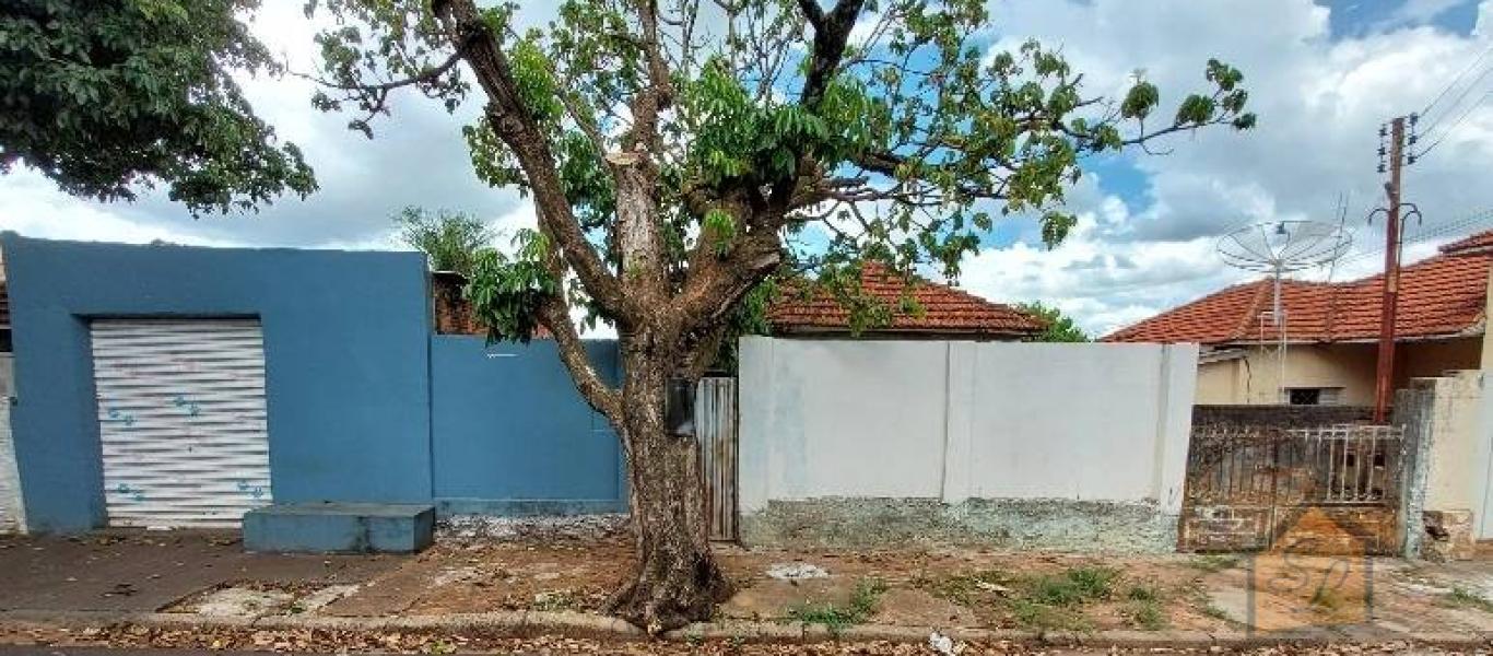 TERRENO NO Centro em Assis